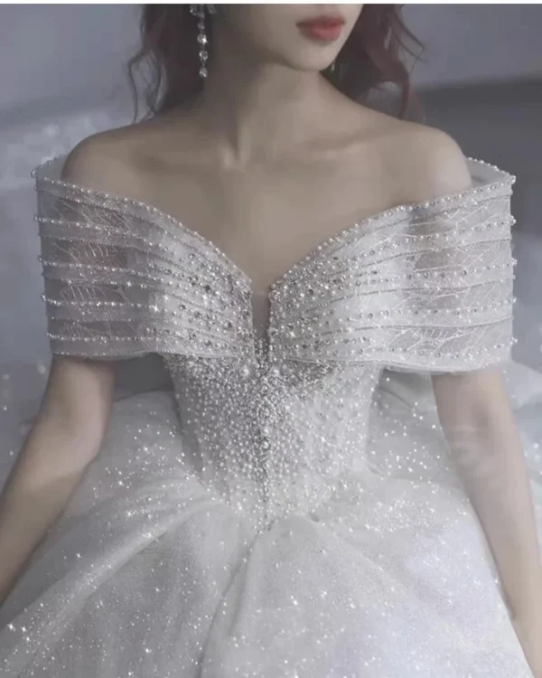 Sexy Exquisite Off The Shoulder Wedding Dress 2024 New Bride Small Main Yarn Super Heavy Industry Beading Pearls Tail Princess